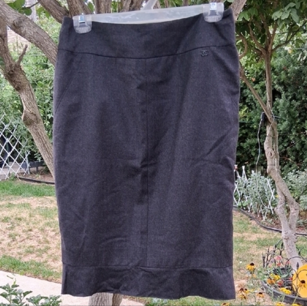 CHANEL SKIRT
